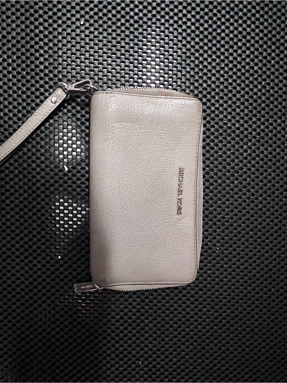 Michael Kors Pebbled Leather Wristlet in Light Gray